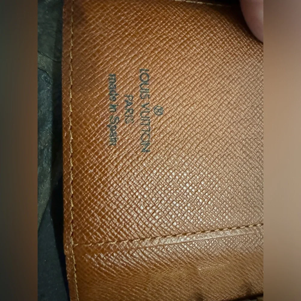 Authentic Louis Vuitton Agenda PM - Picture 8 of 9